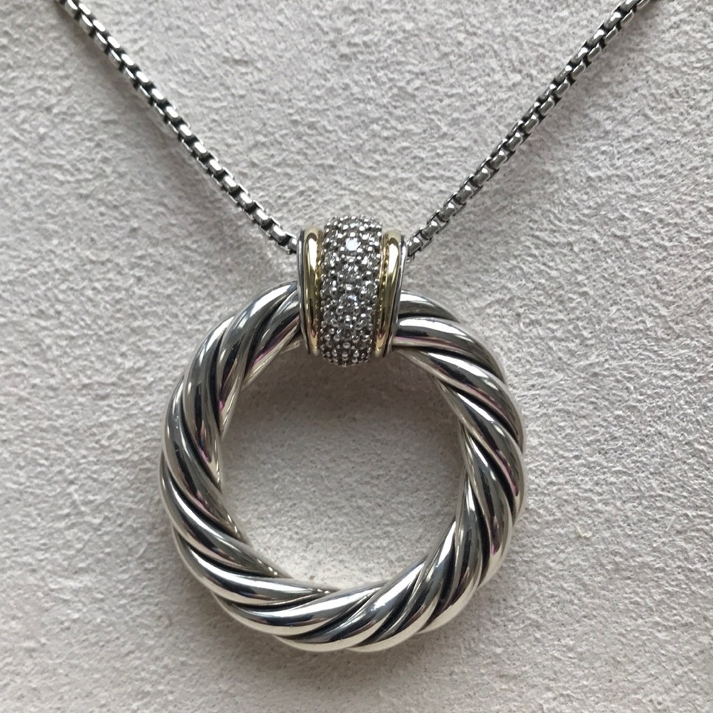 SOLD   DY SILVER/GOLD DIAMOND CIRCLE PENDANT NECKLACE